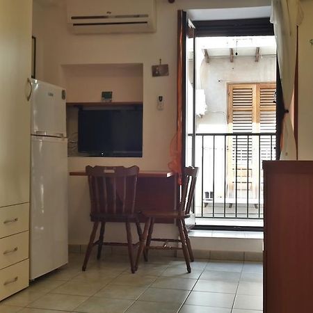 Apartments Welcome To Cefalu 2 Exteriör bild